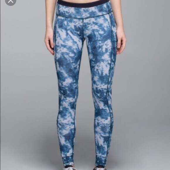 Lululemon speed tight 6 - Picture 2 of 3